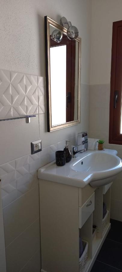 B&B Villa Orchidea Олбия Екстериор снимка