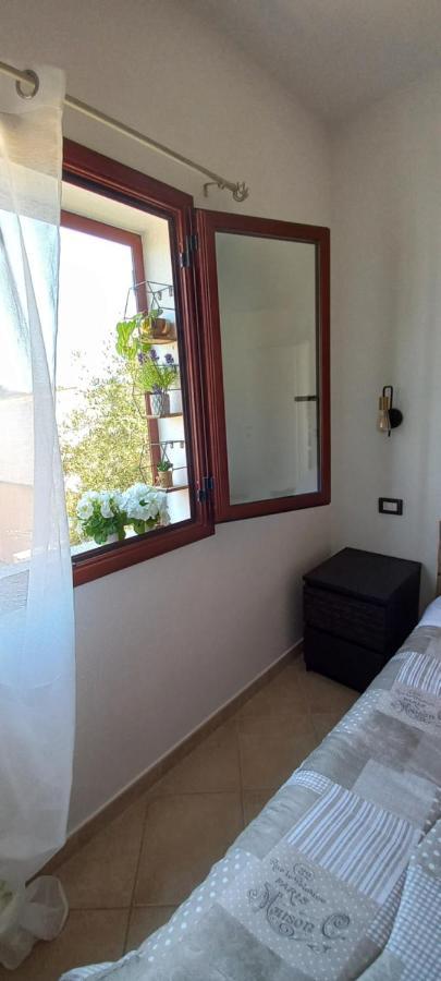 B&B Villa Orchidea Олбия Екстериор снимка