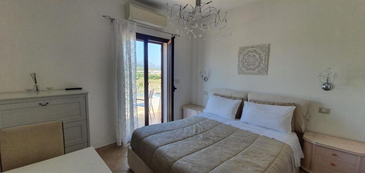 B&B Villa Orchidea Олбия Екстериор снимка