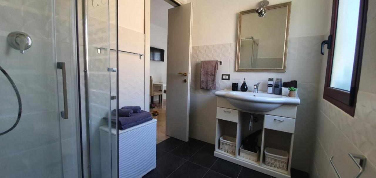 B&B Villa Orchidea Олбия Екстериор снимка