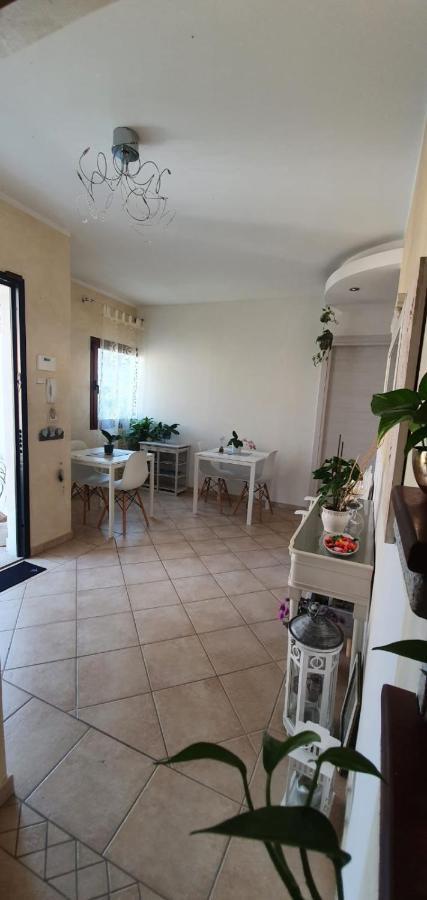 B&B Villa Orchidea Олбия Екстериор снимка